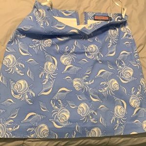 Vineyard vines blue scalloped shell skirt perfect for summer